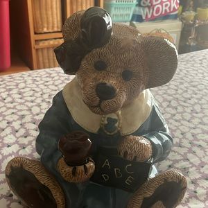 Ms. Bruin’s cookie jar